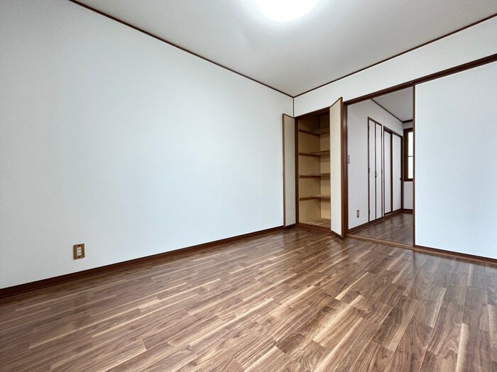 平岸ハイツの物件内観写真