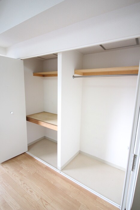 ジュマ旭ヶ丘の物件内観写真