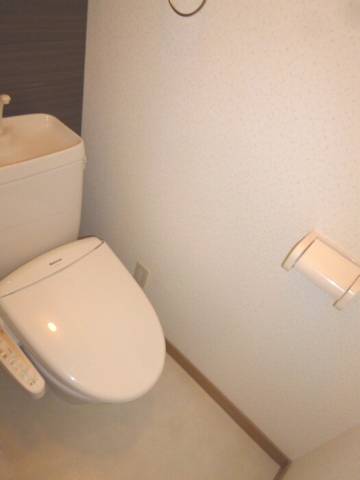 CONFIDENCE菊水元町の物件内観写真