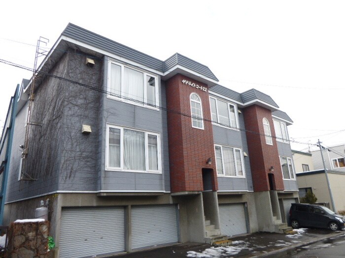 サテライトコ－ト２２の物件外観写真