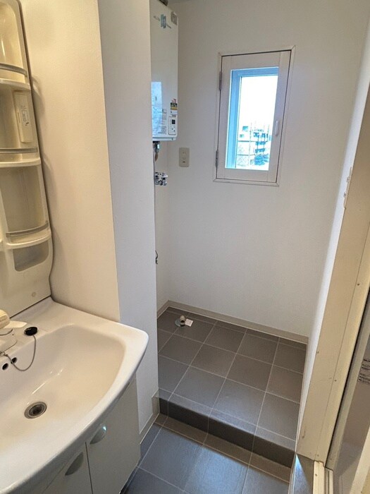 Ｅｔｏｉｌｅ２８の物件内観写真