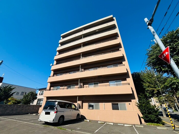 ブルーリーフ桑園の物件外観写真