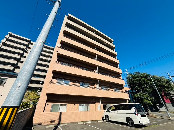 ブルーリーフ桑園の物件外観写真