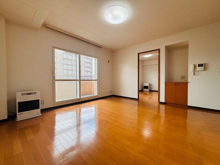 ブルーリーフ桑園の物件内観写真