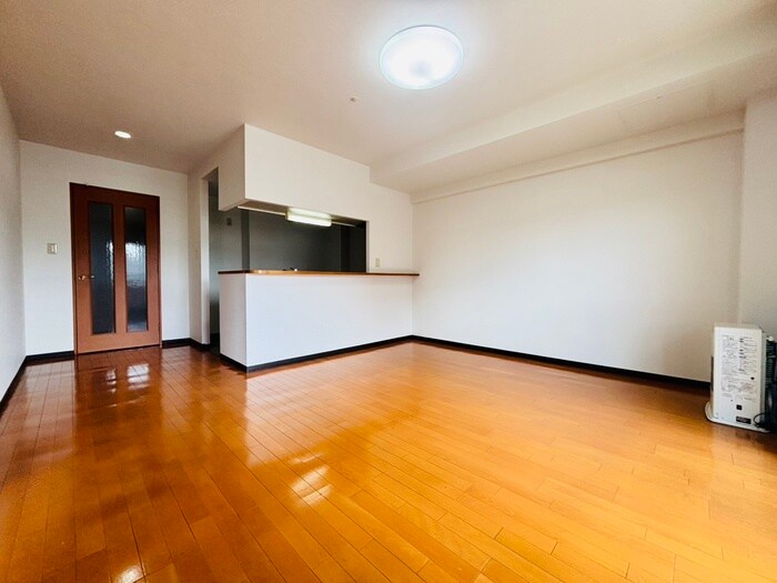 ブルーリーフ桑園の物件内観写真