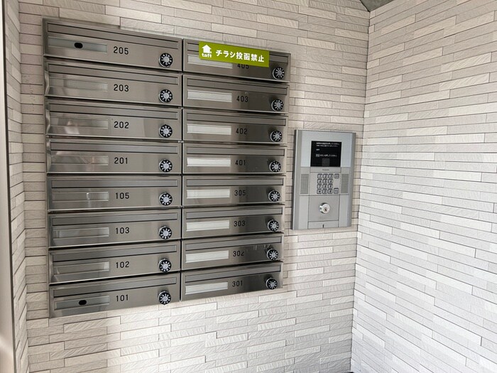 ディスティーノの物件外観写真