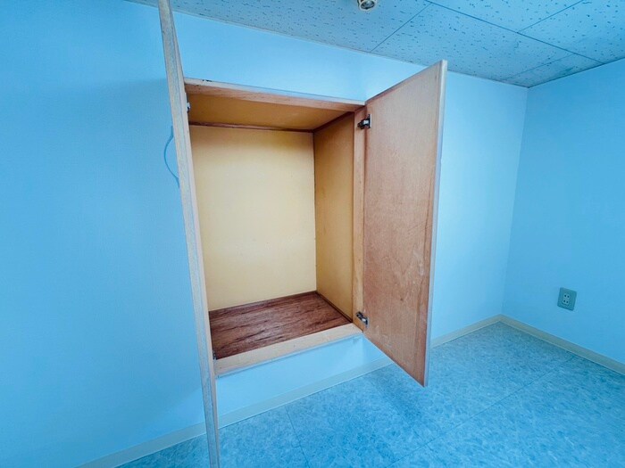 ツインコ－トＡ棟の物件内観写真