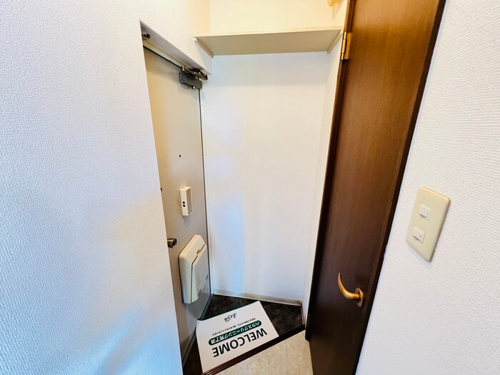 ツインコ－トＡ棟の物件内観写真