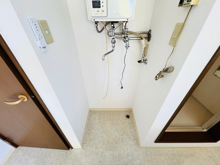 ツインコ－トＡ棟の物件内観写真