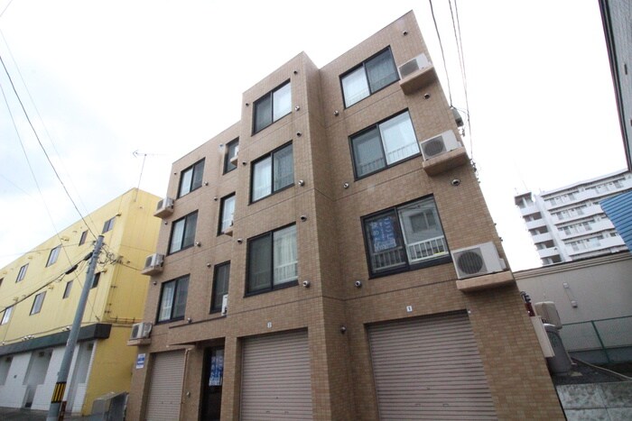 サンテラス菊水の物件外観写真