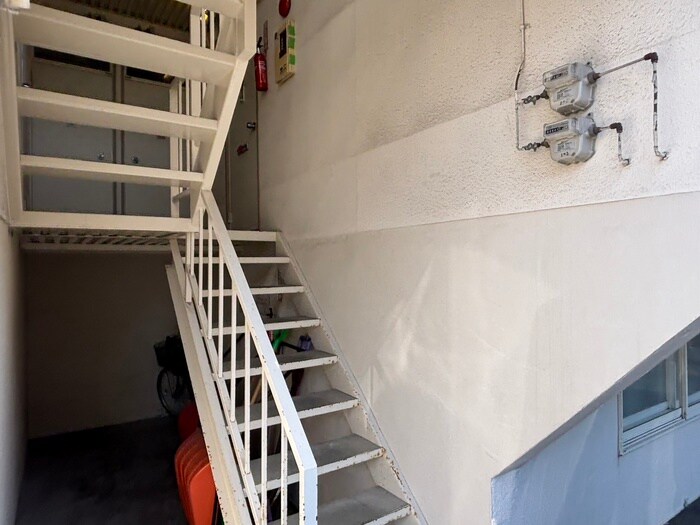 エスコ－ト美園中央の物件外観写真