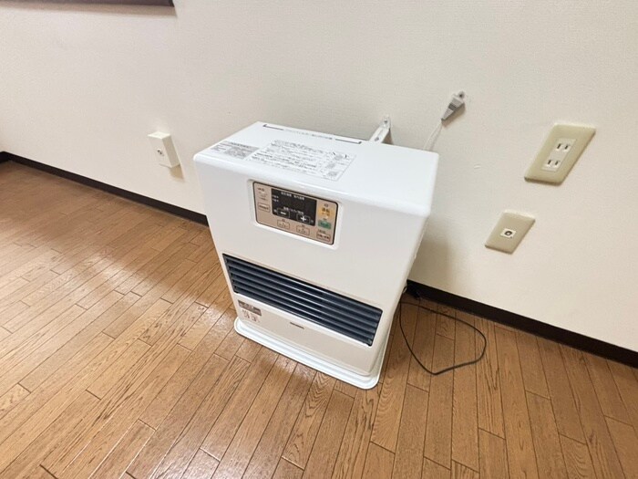 エスコ－ト美園中央の物件内観写真