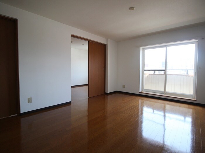 ラミ－ジュ麻生の物件内観写真