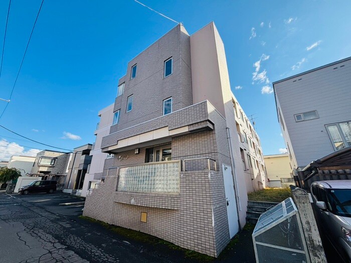 ＭＡＸ７１７の物件外観写真