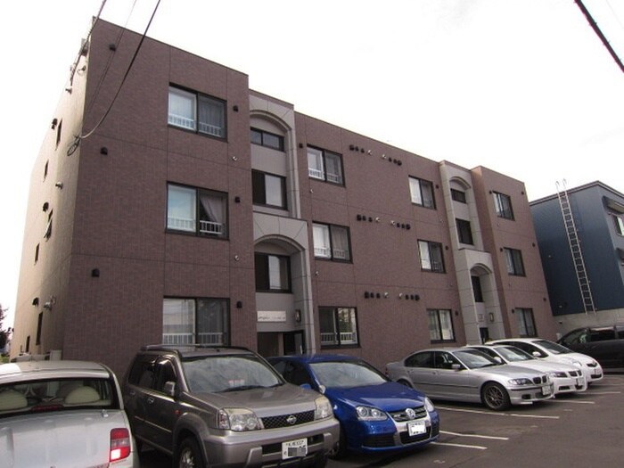 アルパインロ－ズⅡの物件外観写真