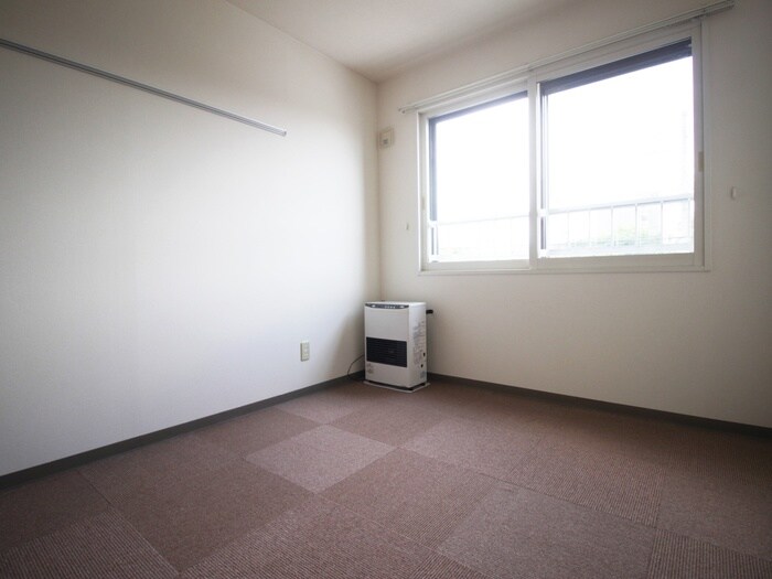 アルパインロ－ズⅡの物件内観写真