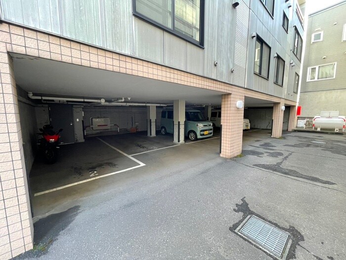 アビタ円山の物件外観写真