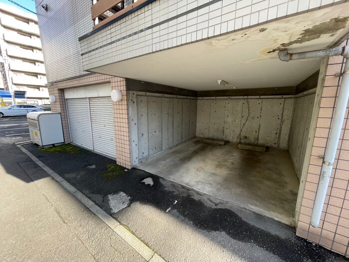 アビタ円山の物件外観写真