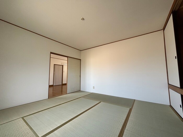 ロジェ北郷Ｂの物件内観写真