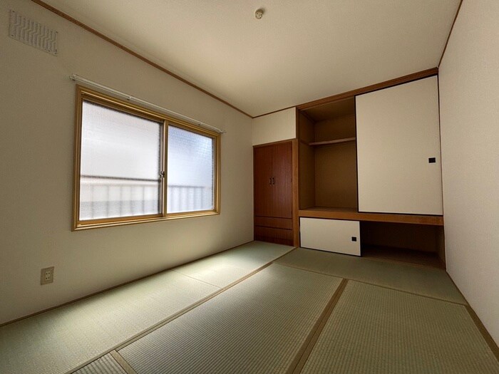 ロジェ北郷Ｂの物件内観写真