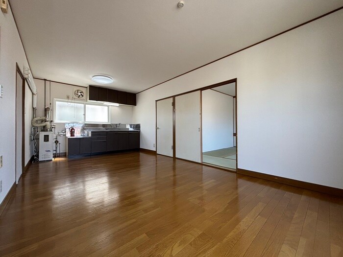 ロジェ北郷Ｂの物件内観写真