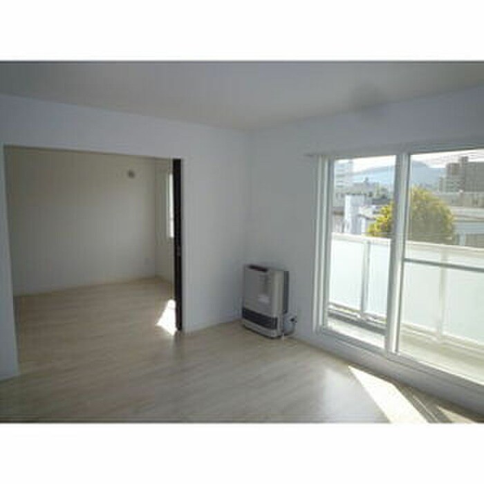 A BOND 桑園 壱番館の物件内観写真