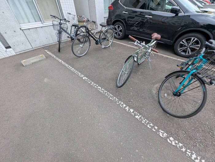 A BOND 桑園 壱番館の物件外観写真