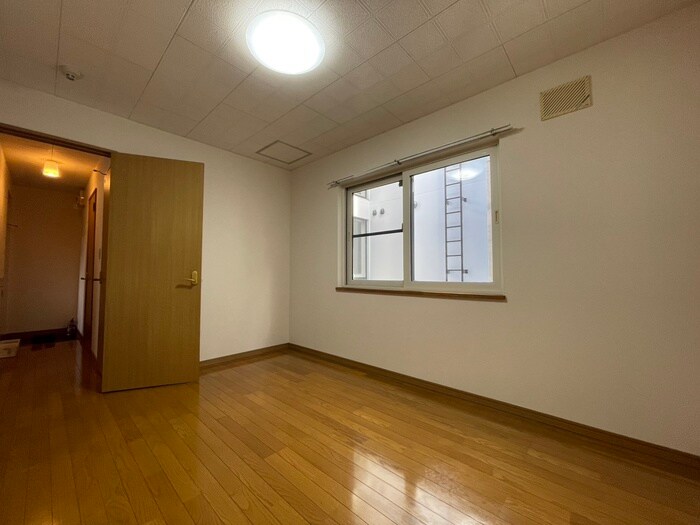 メゾンドゥーズの物件内観写真