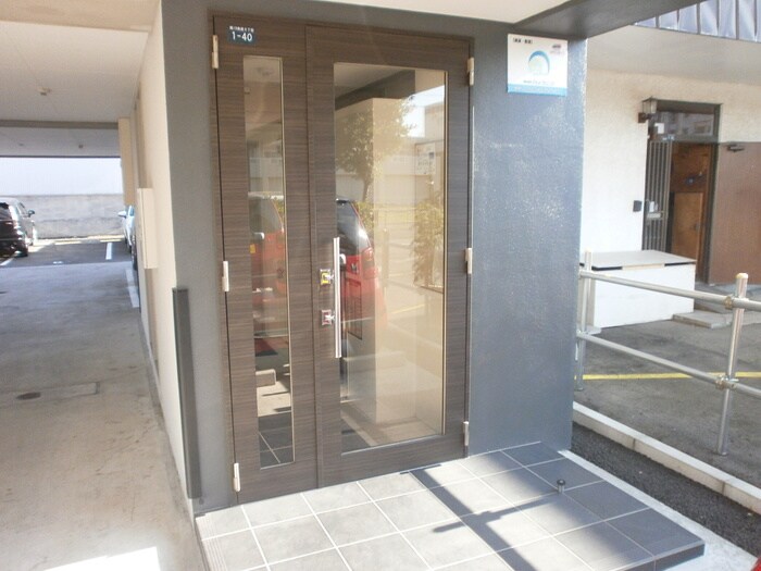 モルティ－ニ山鼻の物件外観写真