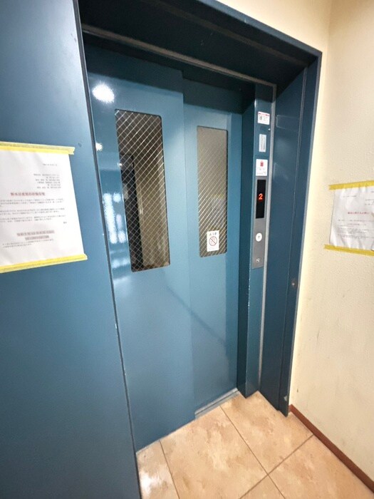 エ・アロール７０５の物件外観写真