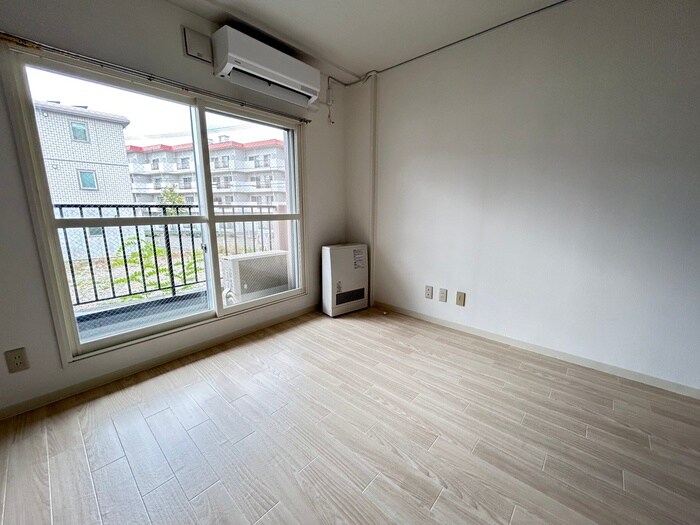 ｴｸｾﾚﾝﾄﾊｳｽ中島公園165の物件内観写真