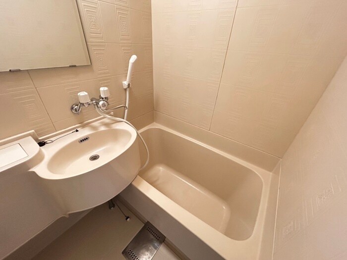 ｴｸｾﾚﾝﾄﾊｳｽ中島公園165の物件内観写真