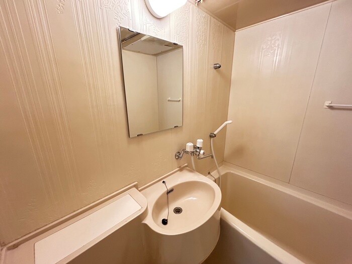 ｴｸｾﾚﾝﾄﾊｳｽ中島公園165の物件内観写真