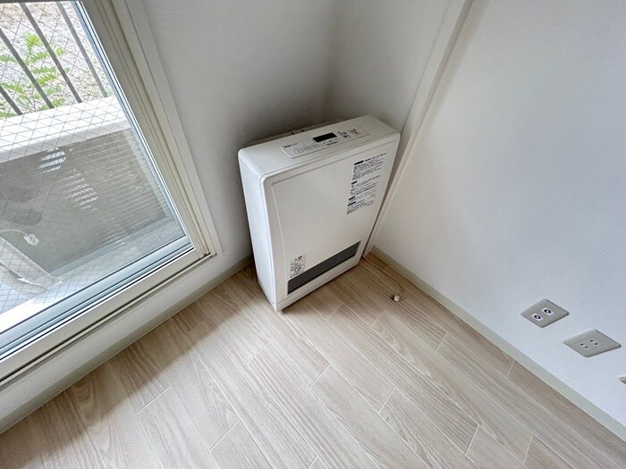 ｴｸｾﾚﾝﾄﾊｳｽ中島公園165の物件内観写真