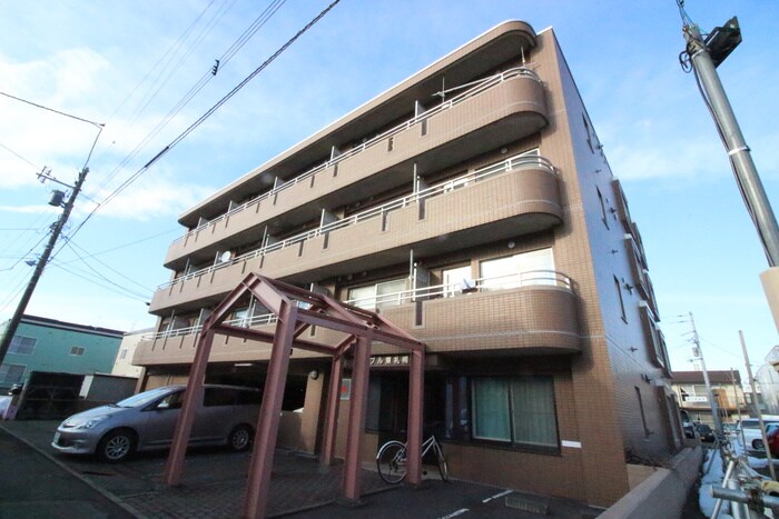 メープル東札幌の物件外観写真