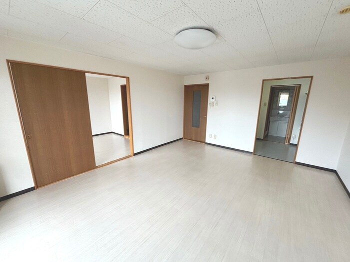 ｱ-ｽ南郷２１の物件内観写真