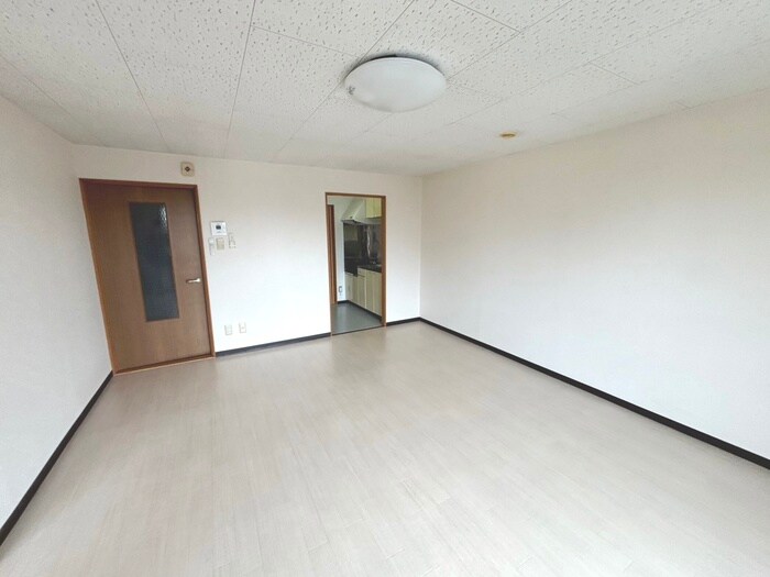 ｱ-ｽ南郷２１の物件内観写真