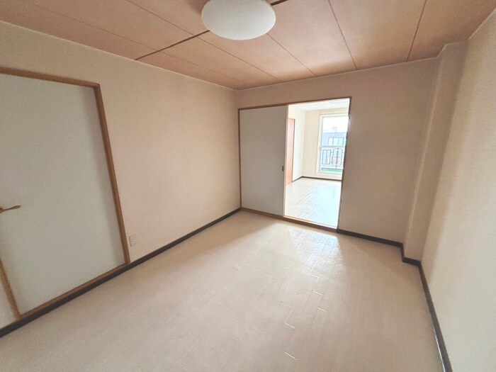 ｱ-ｽ南郷２１の物件内観写真