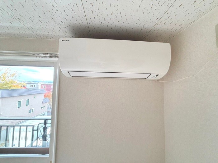 ｱ-ｽ南郷２１の物件内観写真