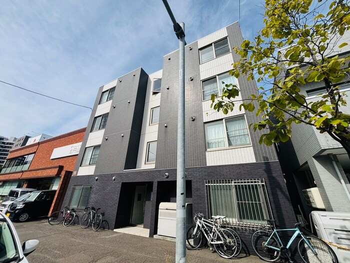 ソレイユ５２２の物件外観写真