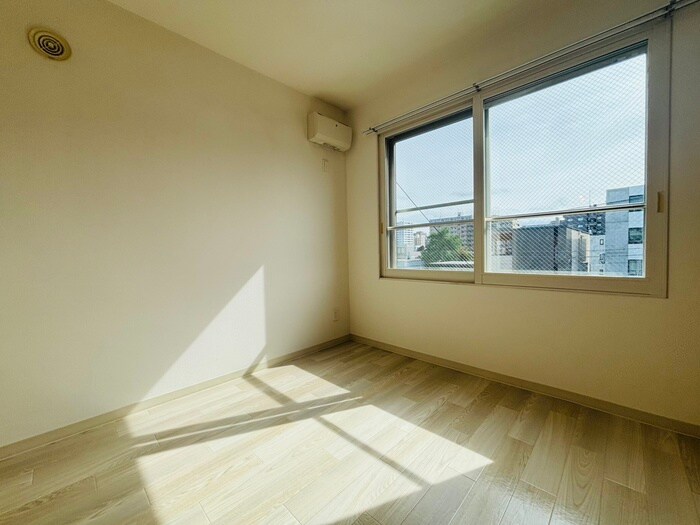 ソレイユ５２２の物件内観写真