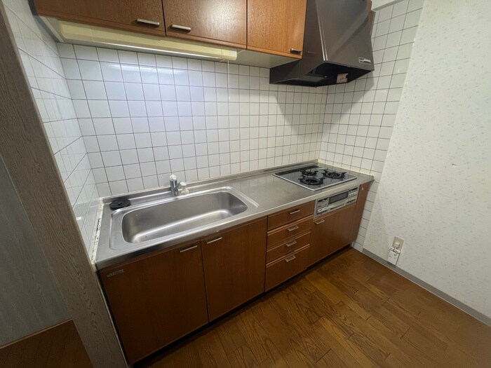 ファ－ストステ－ジＮ１６の物件内観写真