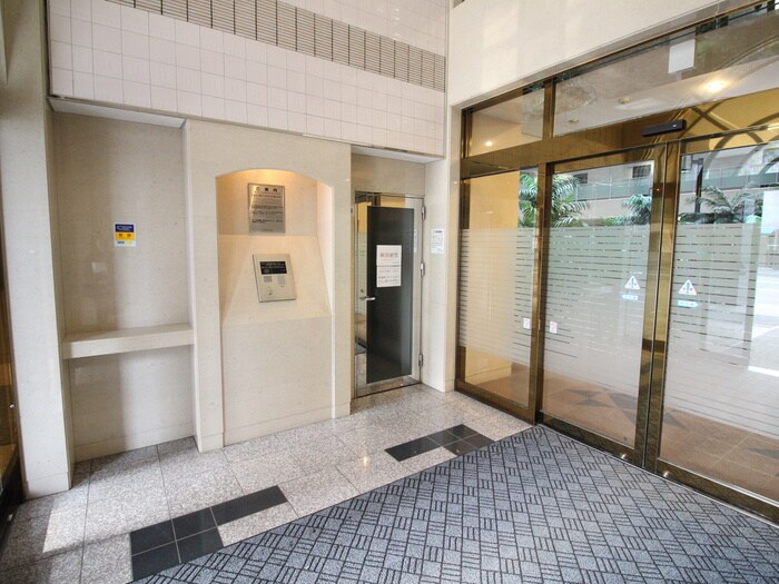 札幌ビオス館の物件外観写真