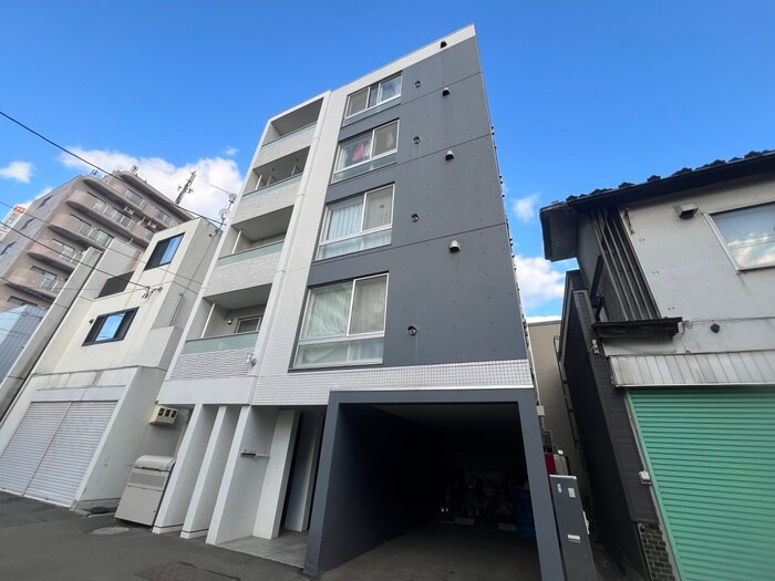 ブランシャールＮｅｉｇｅの物件外観写真