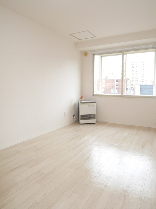 MORE　TONDENの物件内観写真