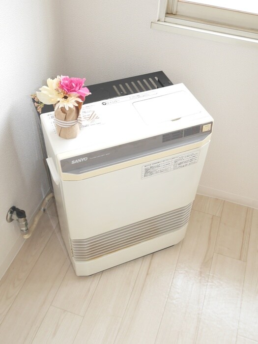 MORE　TONDENの物件内観写真