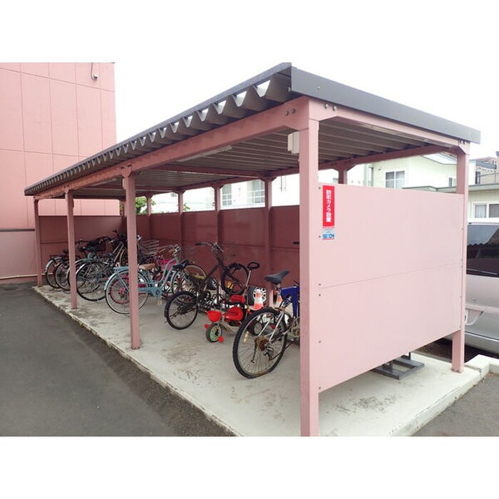 ミラベル・パ－ク宮の森の物件外観写真