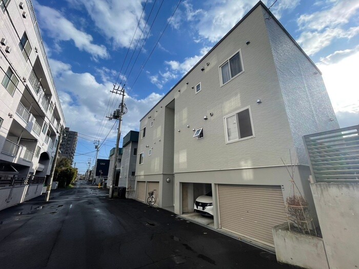 遊ライフ伏見の物件外観写真