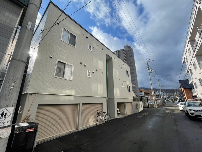 遊ライフ伏見の物件外観写真