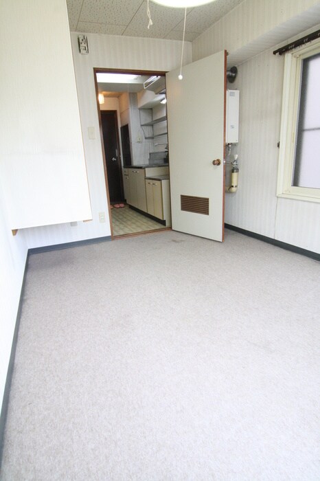 Asyl Court山鼻の物件内観写真